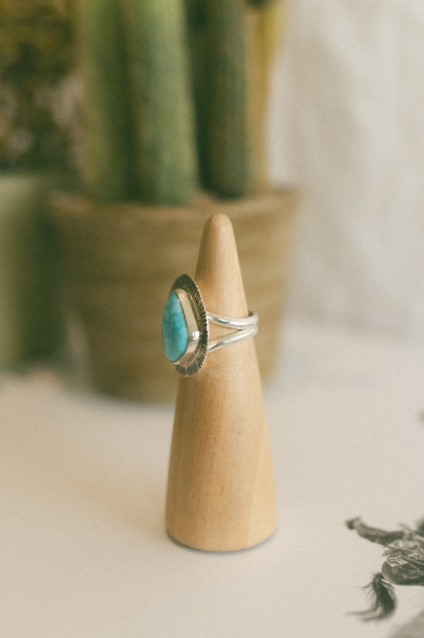 Sierra Bella Turquoise Ring - Size 6