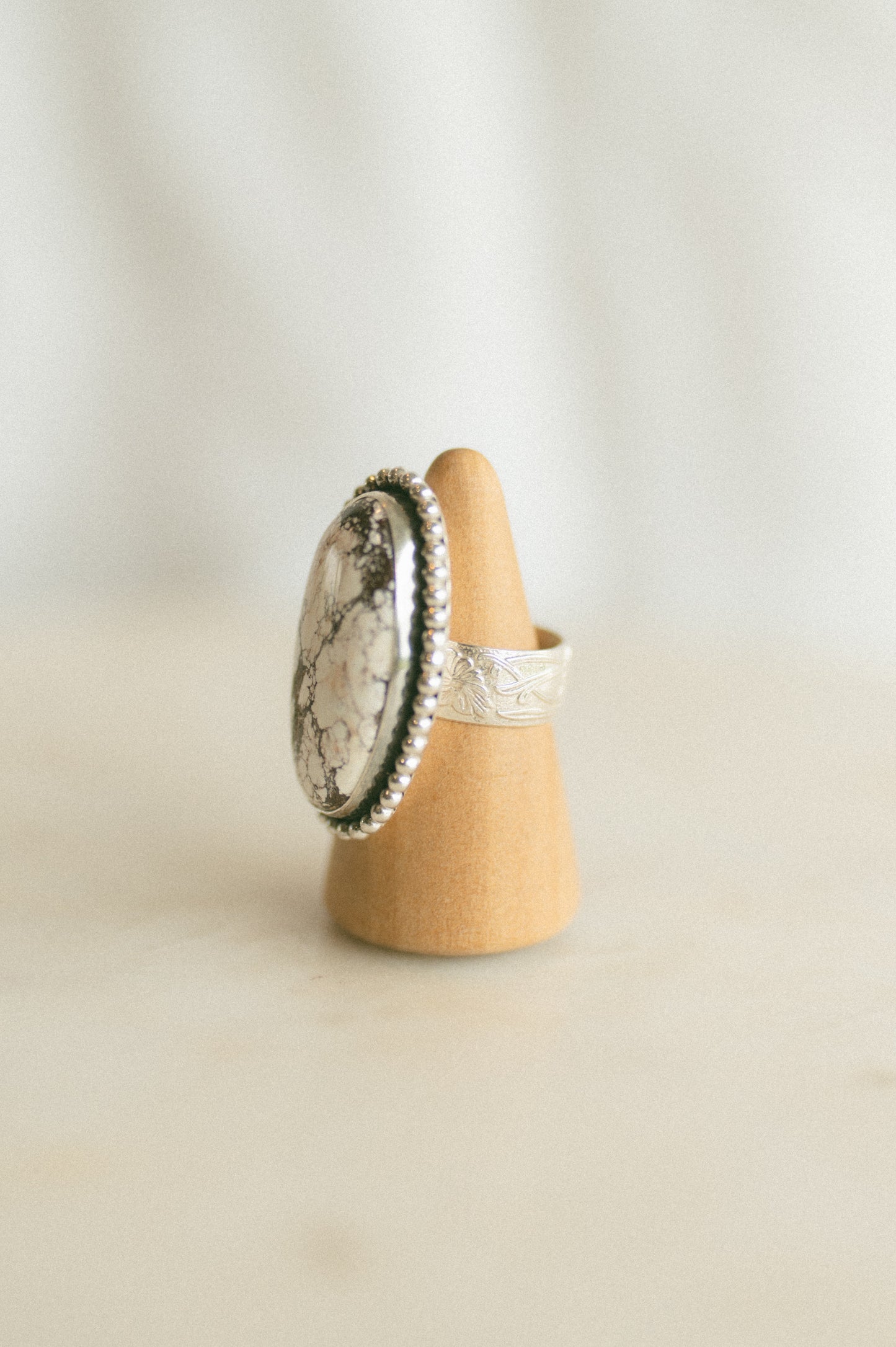 Wild Horse Magnesite Ring - Size 8