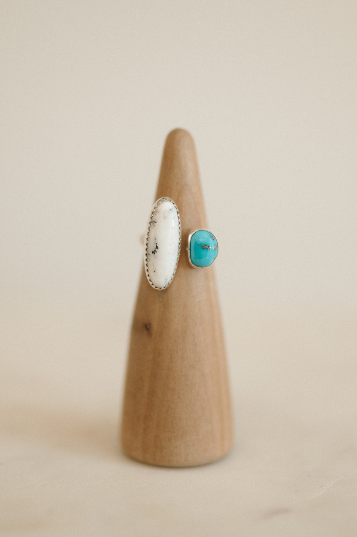 Kingman + White Buffalo Turquoise Ring - Size 6