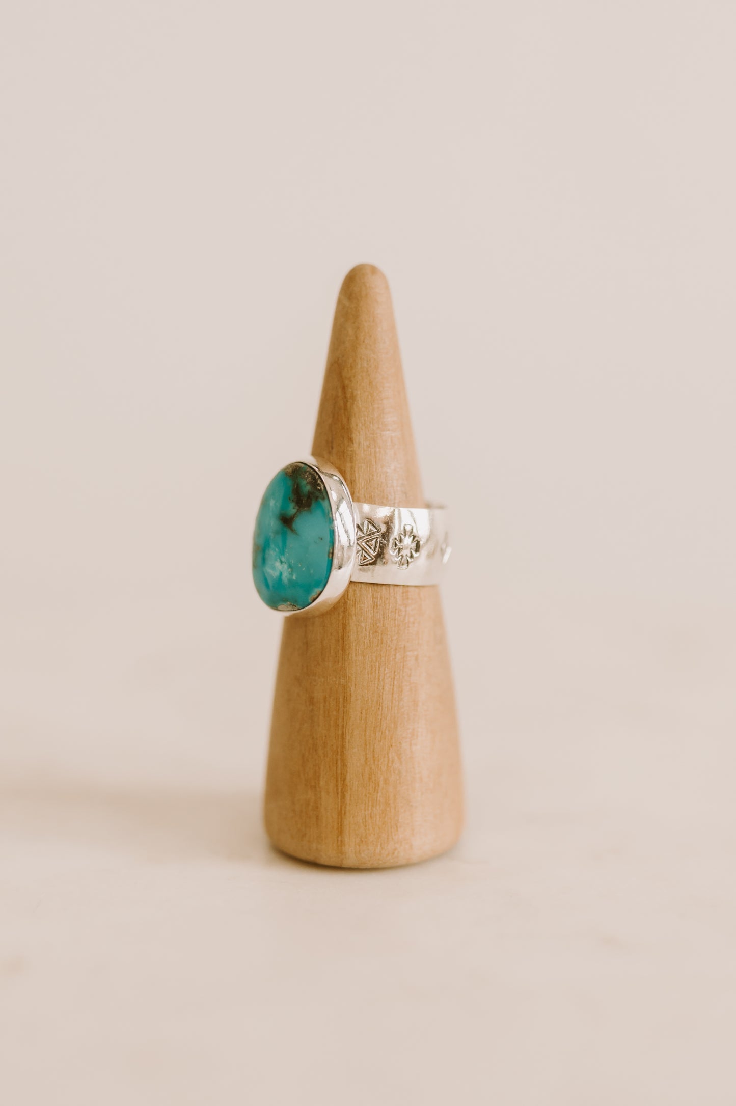 Kingman Turquoise Ring - Size 11