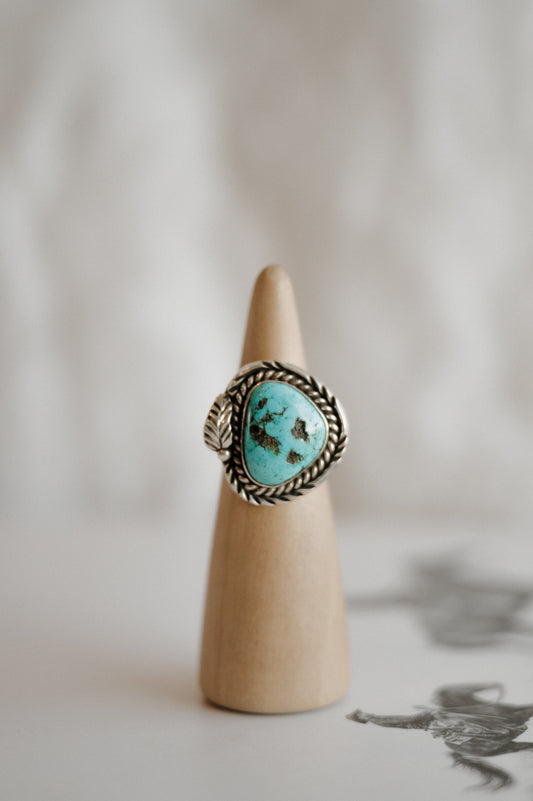 Authentic Native Made Kingman Turquoise Ring - Size 7