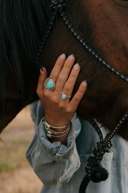 Sierra Bella Turquoise Ring - Size 6