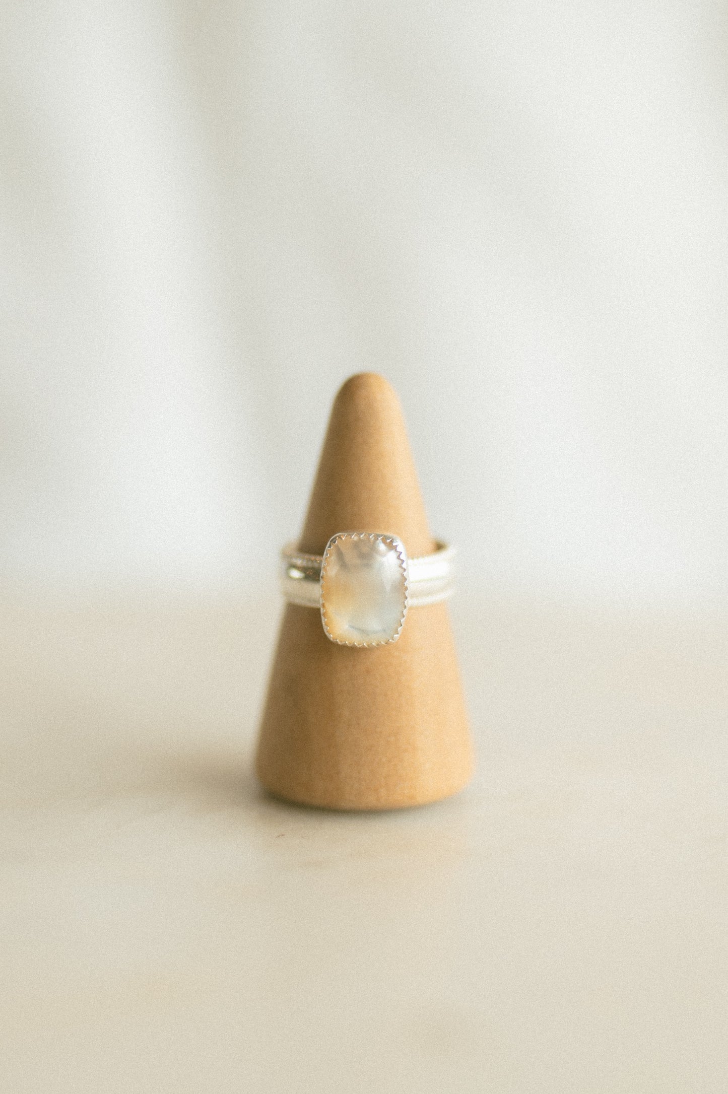 Mother of Pearl Ring - Size 8