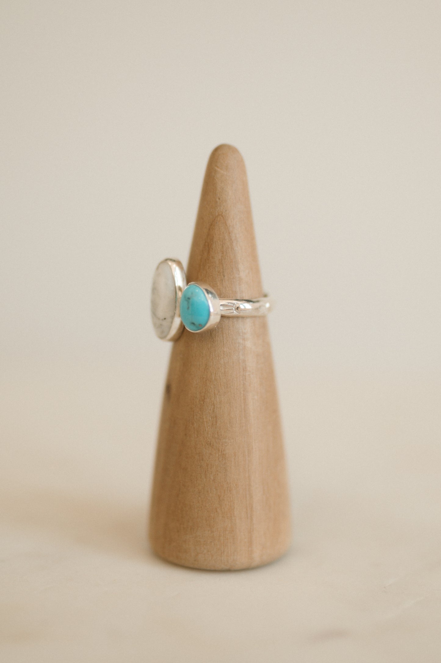 Kingman + White Buffalo Turquoise Ring - Size 7.5