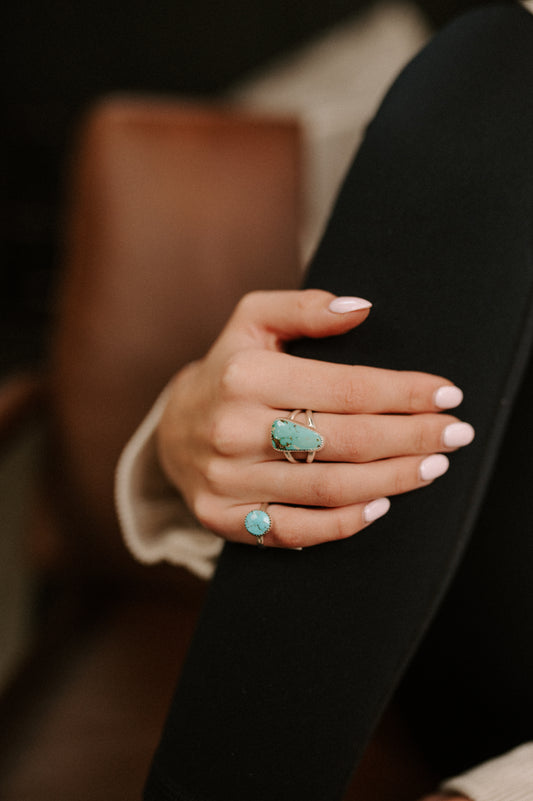 Pilot Mountain Turquoise Ring - Size 5.5