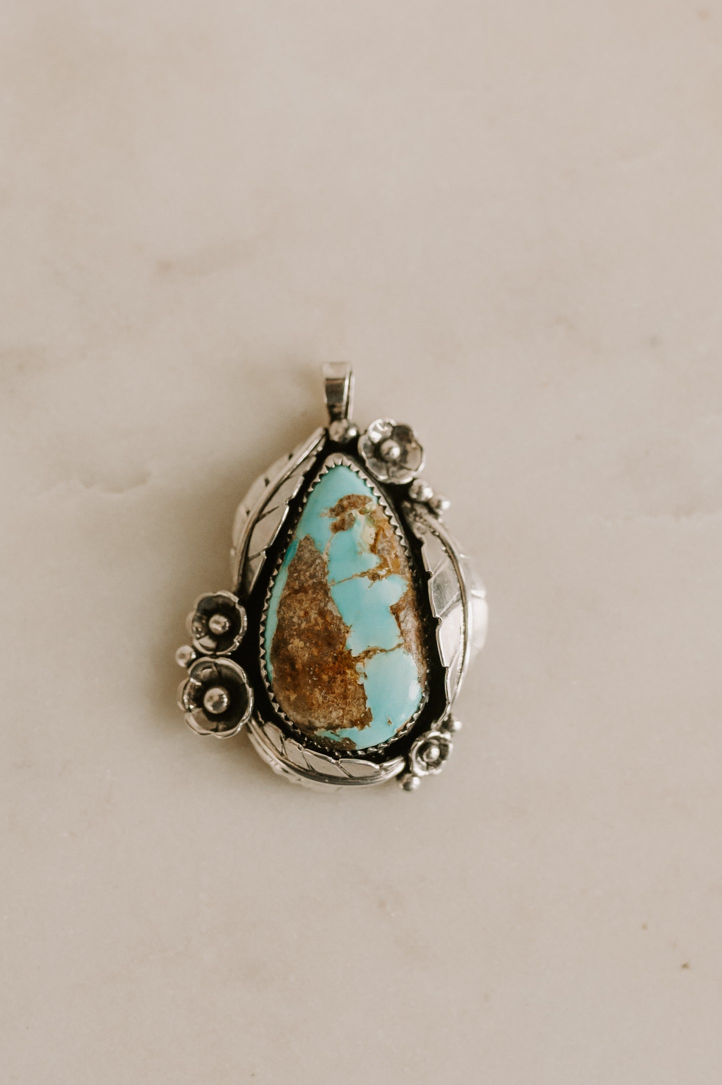 Palomino Turquoise Pendant Necklace